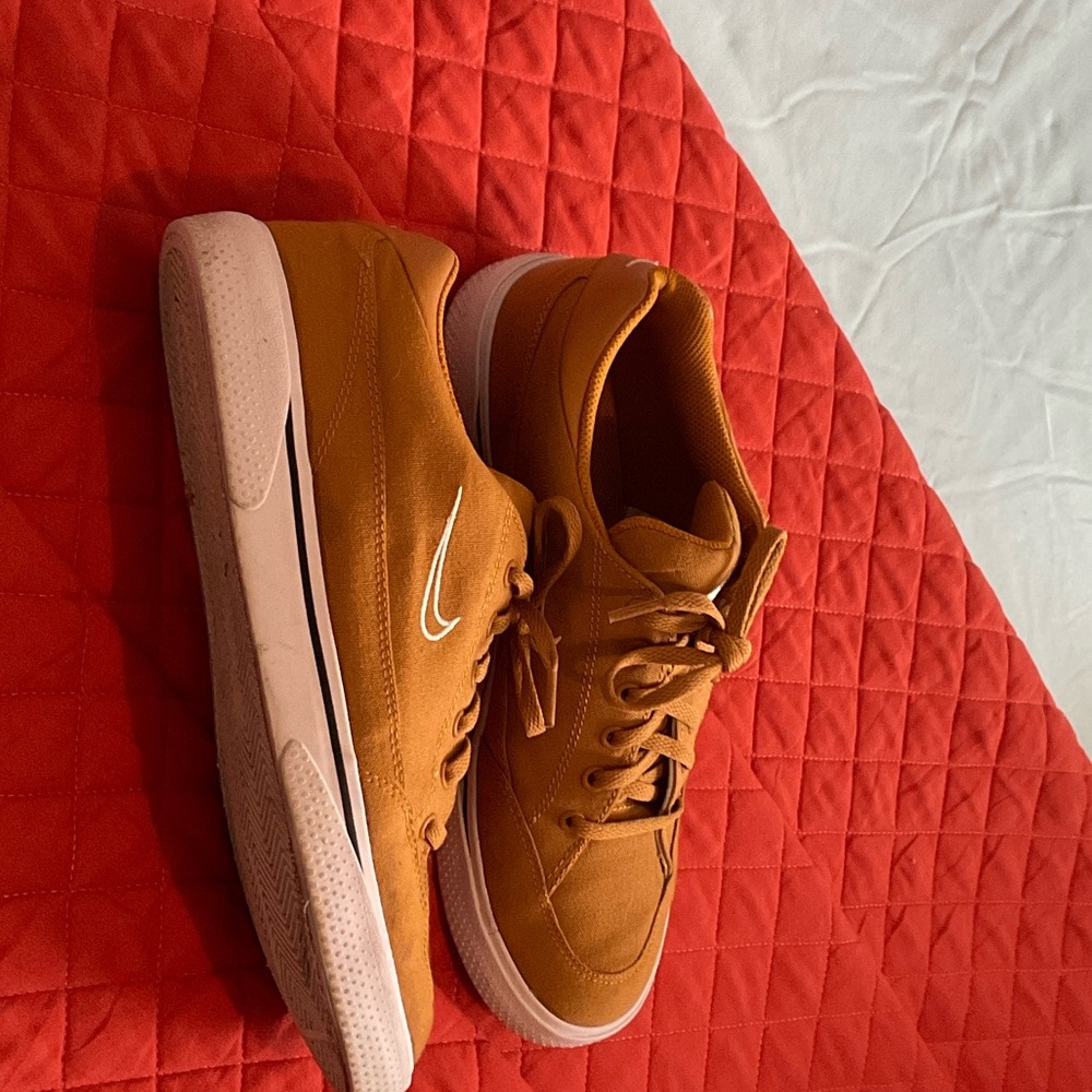 Nike Women’s Mustard Brown Low-Top Sneakers - Picture 2 of 6